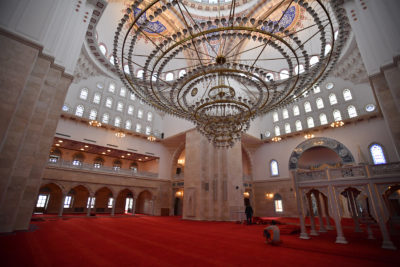 Ankara'nın en büyük cami ve külliyesi açılışa hazırlanıyor.